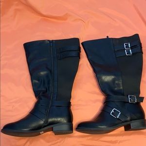 NWT Black Faux Leather Buckle Boots